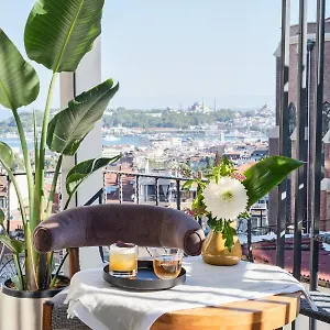 Gentletom , Istanbul Turkey